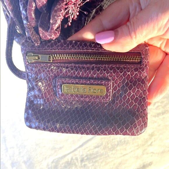 Isabella Fiore Monty Python Plum Clutch with Elegant Design - Picture 4 of 11